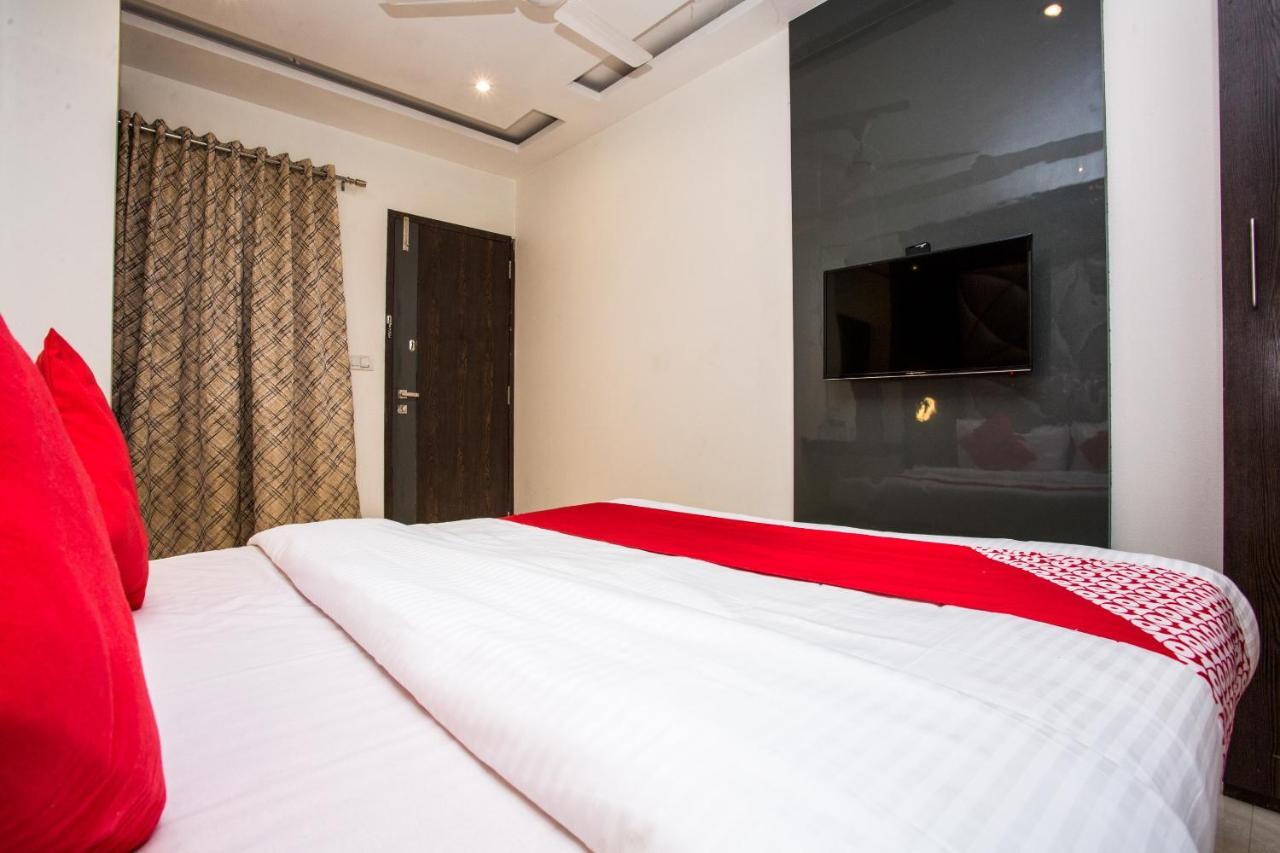 Oyo 37559 Hotel Al Haram Bombay Exterior foto