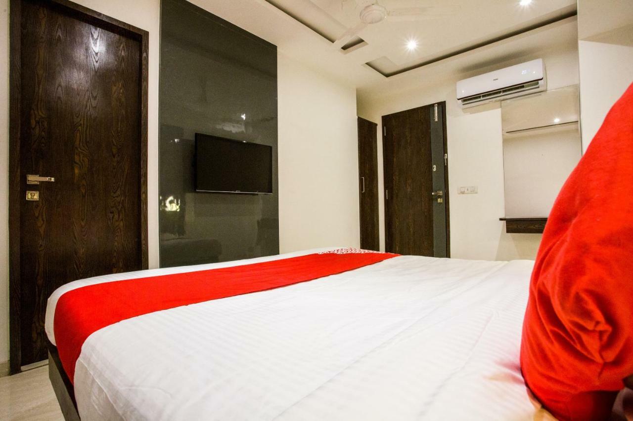 Oyo 37559 Hotel Al Haram Bombay Exterior foto