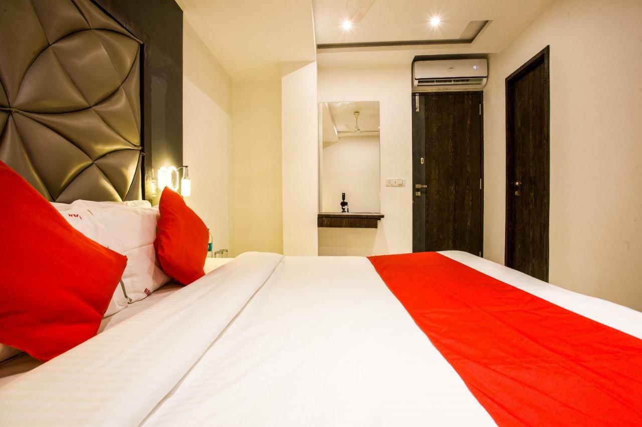 Oyo 37559 Hotel Al Haram Bombay Exterior foto