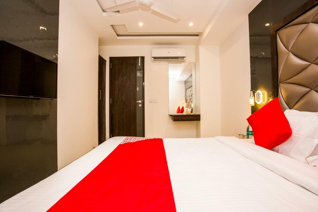 Oyo 37559 Hotel Al Haram Bombay Exterior foto